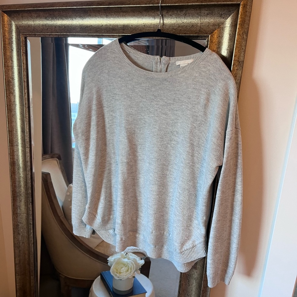 H&M curved hem sweater